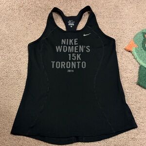 Nike Women Toronto 15k Racerback Tank Size S